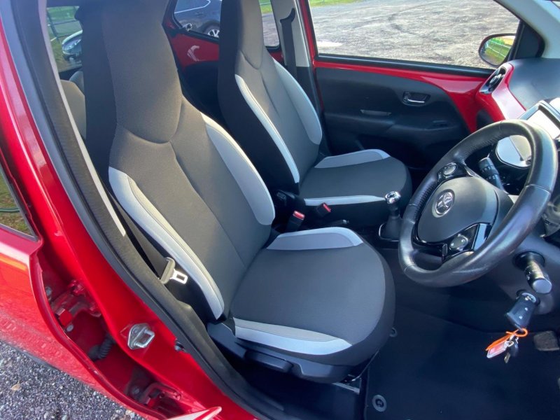 TOYOTA AYGO