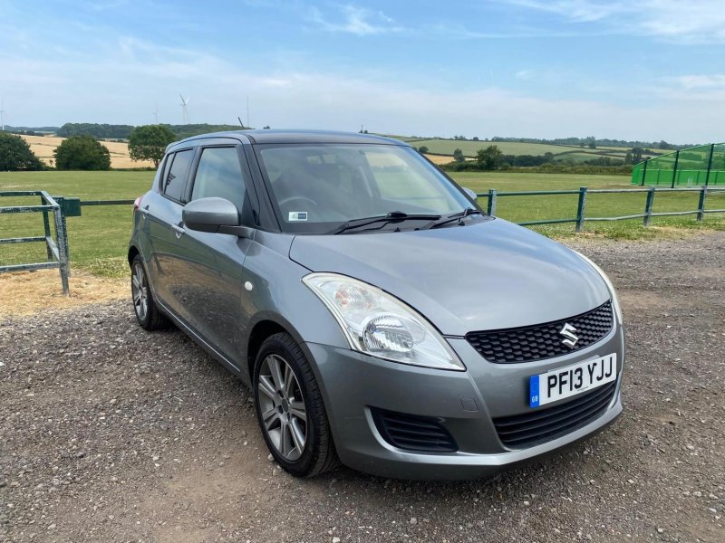 SUZUKI SWIFT