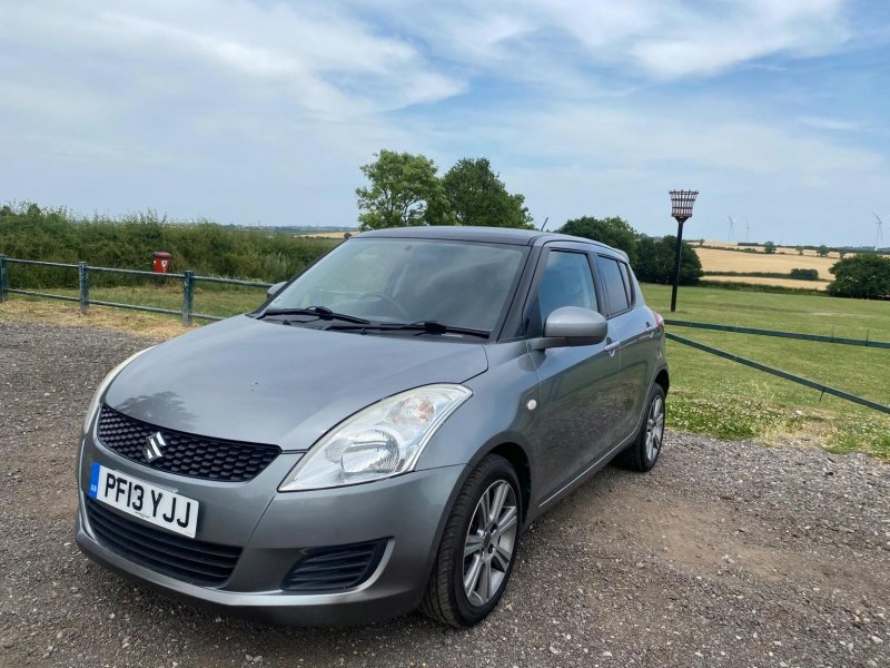 SUZUKI SWIFT