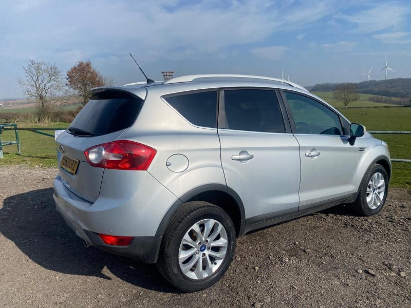 FORD KUGA