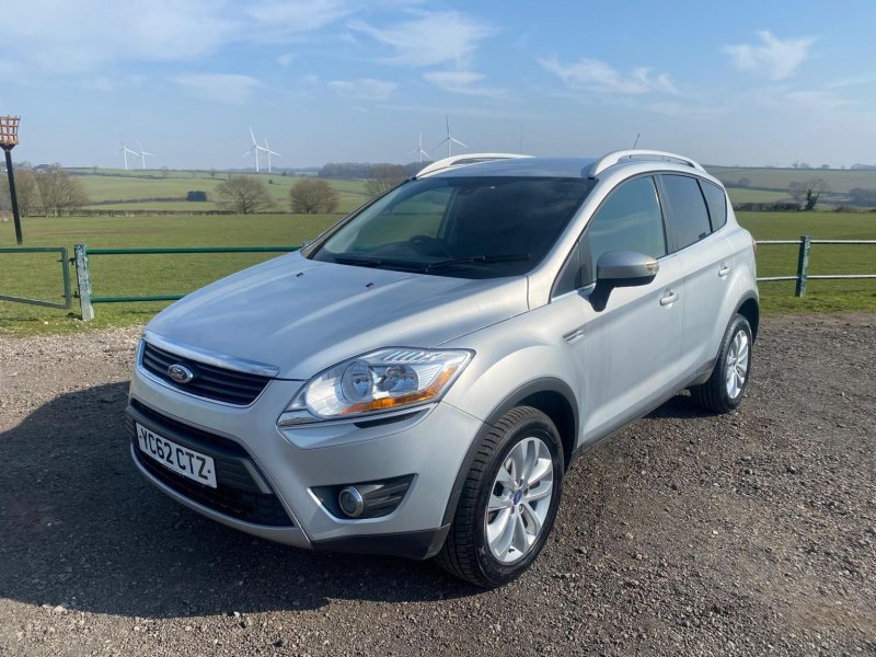 FORD KUGA