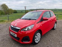 PEUGEOT 108