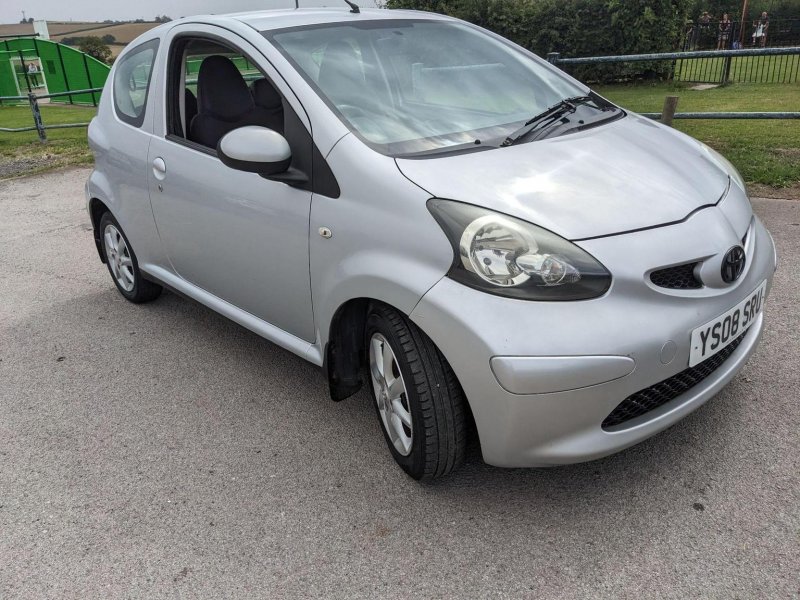 TOYOTA AYGO
