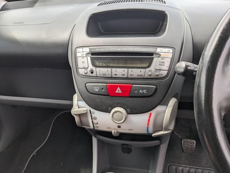 TOYOTA AYGO