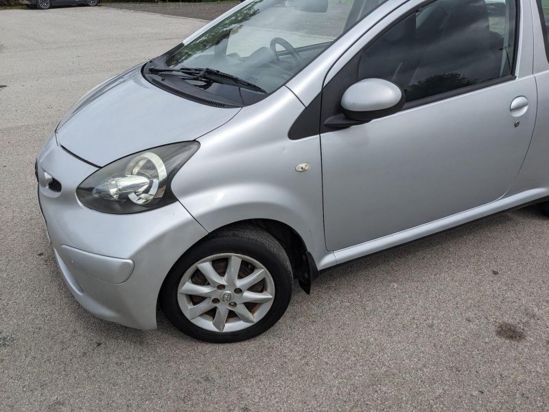 TOYOTA AYGO